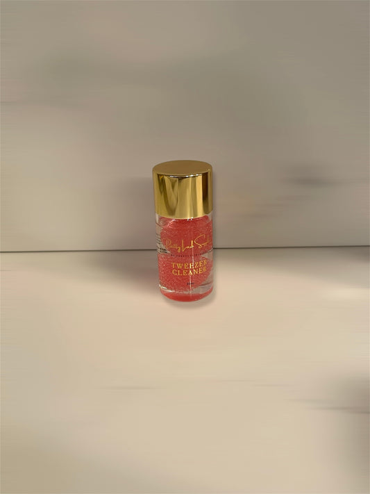 Tweezer Cleaner